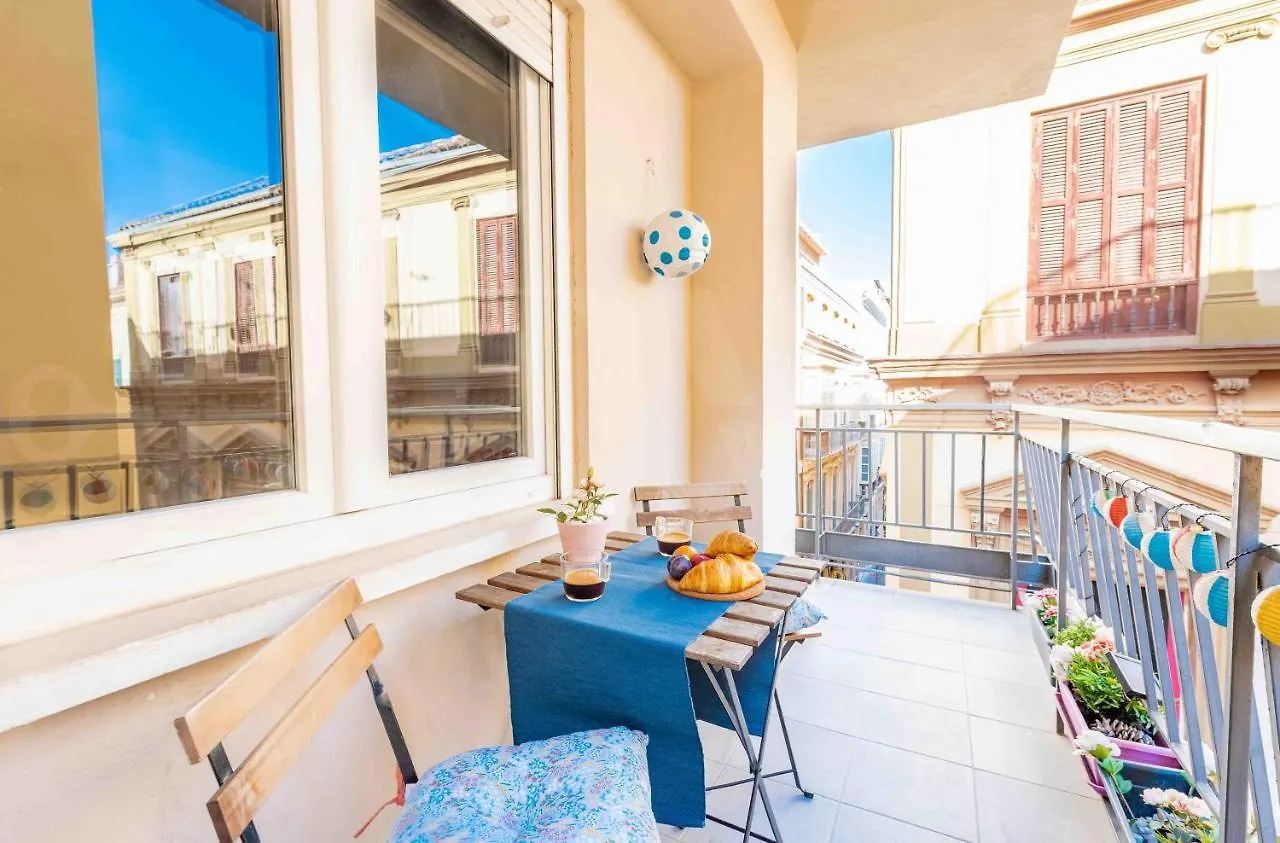 Cosy Flat With Private Balcony - Historic Center By Rems Διαμέρισμα Μάλαγα